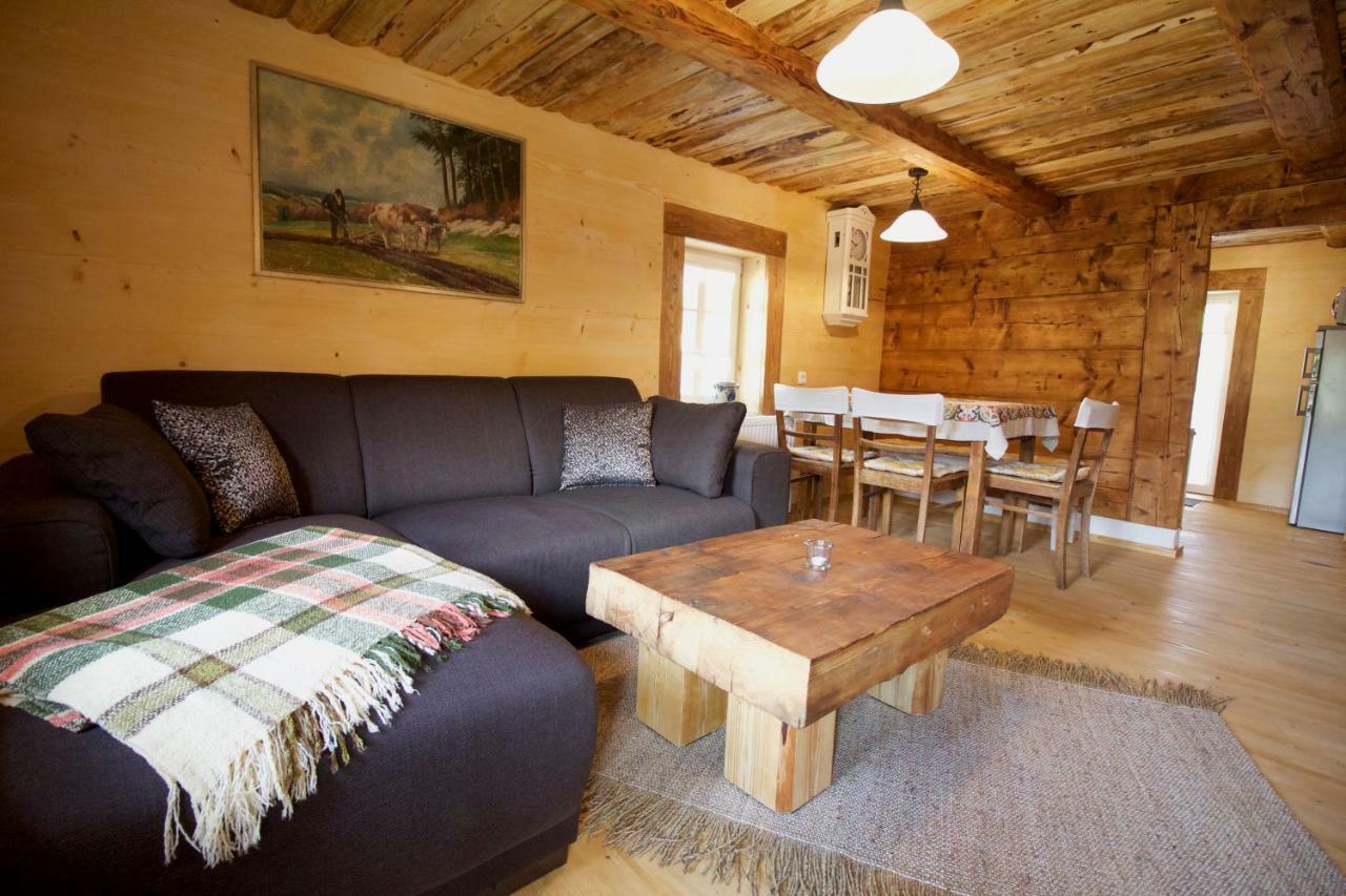Ferienhaus Anno Dazumal, Wie Zu Opa'S Zeiten Klingenthal Exteriér fotografie